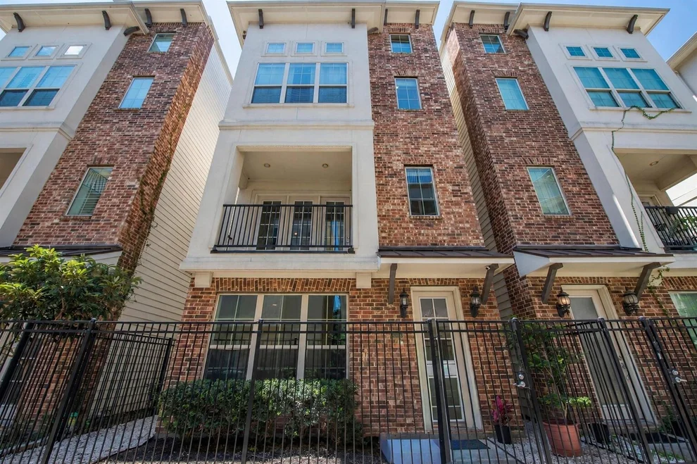 Unit for sale at 3406 La Branch Street, Houston, TX 77004