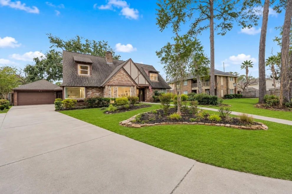 Unit for sale at 13407 Vestavia Court, Houston, TX 77069