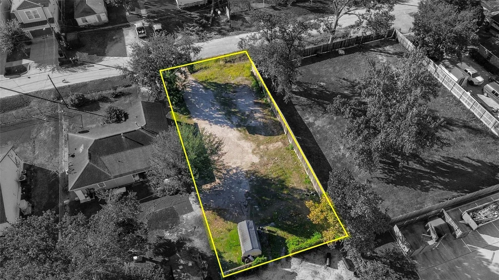 Unit for sale at 514 Marcella Street, Houston, TX 77091