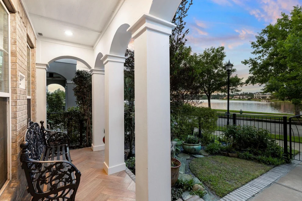 Unit for sale at 262 Breezy Way, The Woodlands, TX 77380