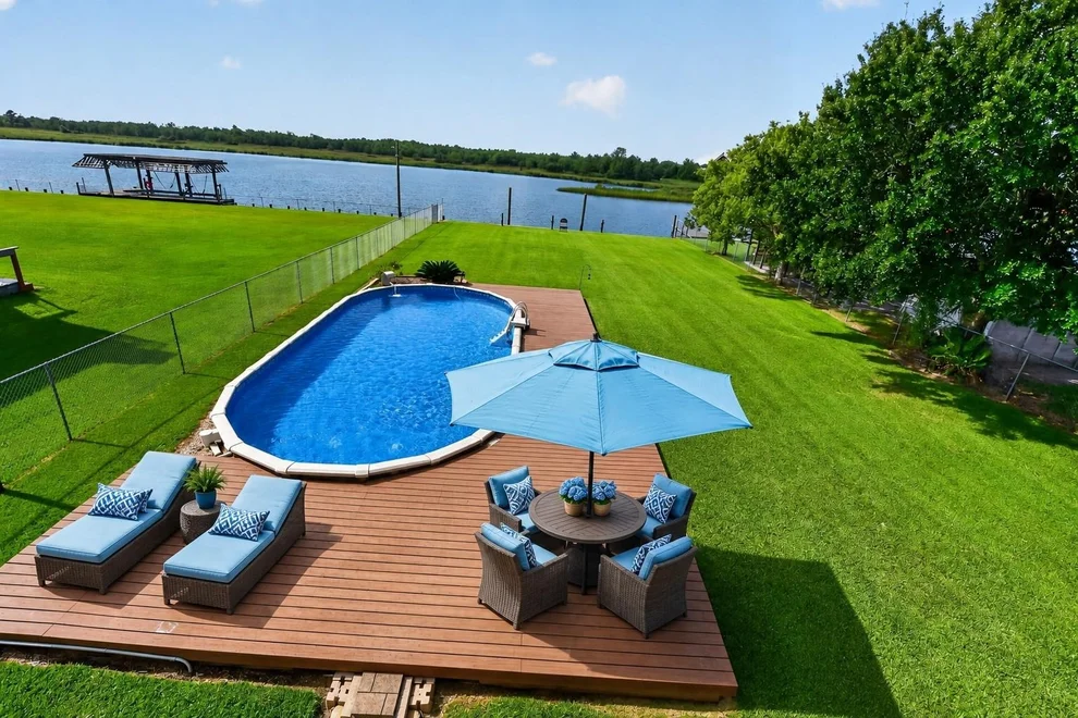 Unit for sale at 4228 Scenic Drive, Dickinson, TX 77539