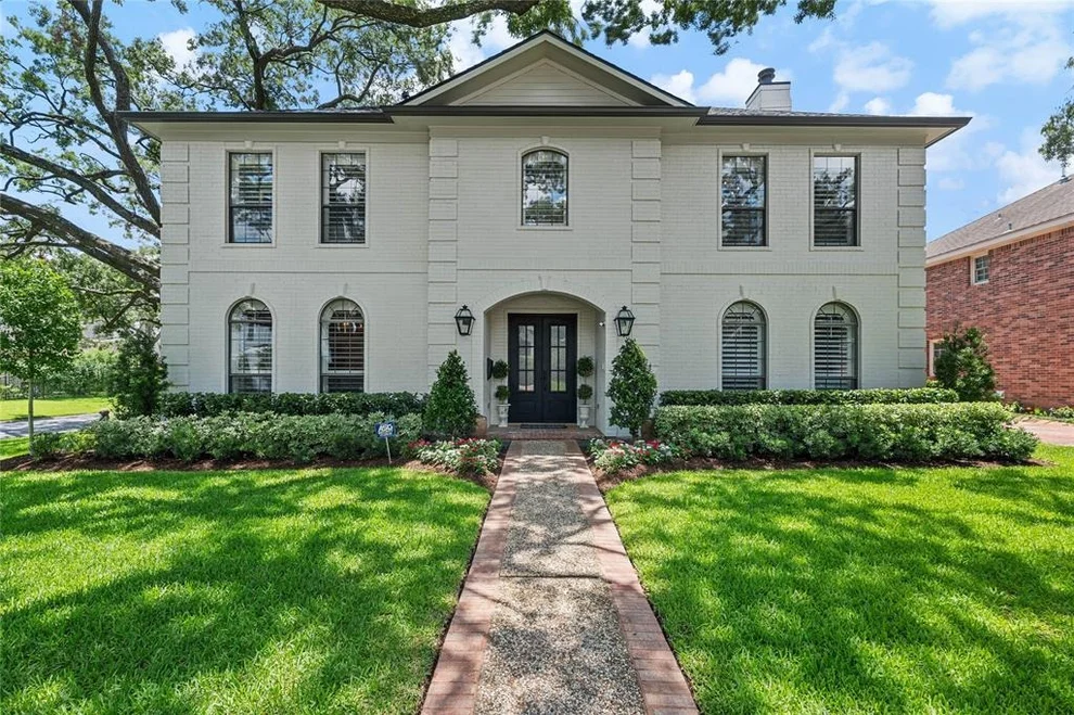 Unit for sale at 5001 Wedgewood Drive, Bellaire, TX 77401