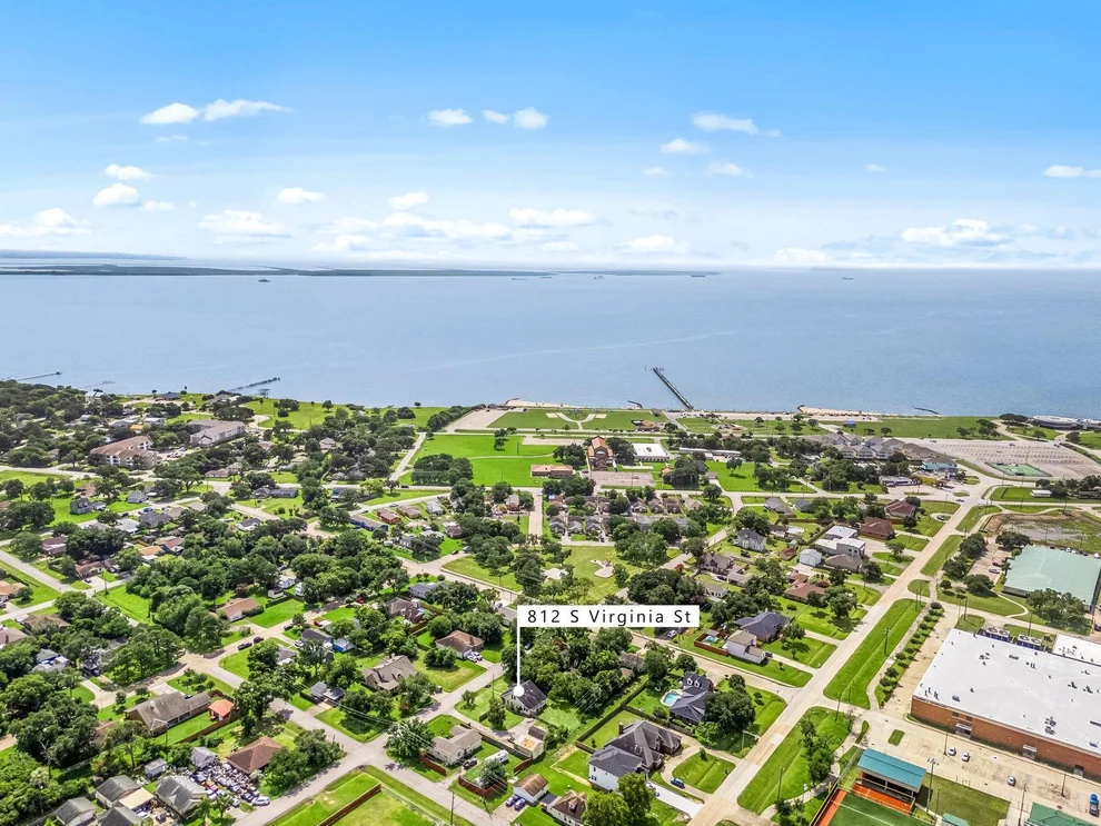 Unit for sale at 812 S Virginia Street, La Porte, TX 77571