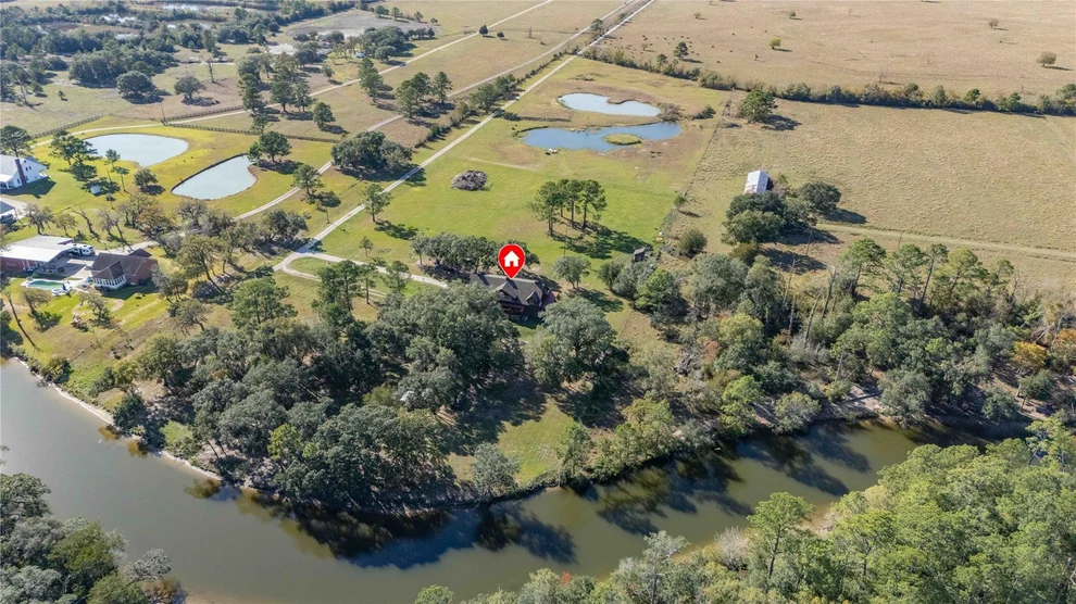 Unit for sale at 6641 S Eagle Road, Anahuac, TX 77514
