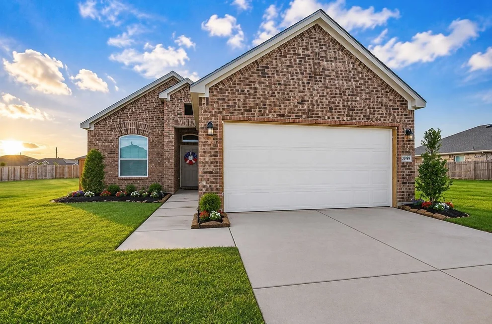 Unit for sale at 21919 Corsica View Drive, Hockley, TX 77447