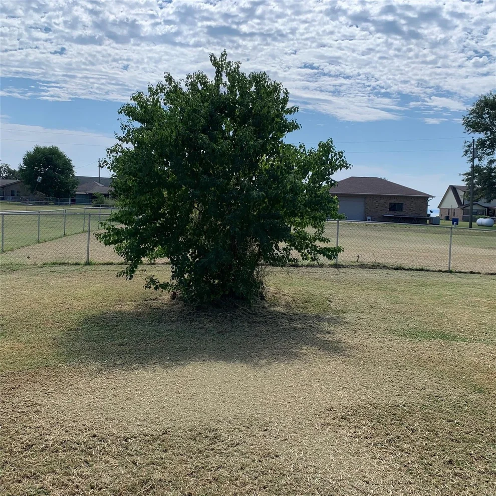 Unit for sale at 31 Crestmont Street, Point Blank, TX 77364
