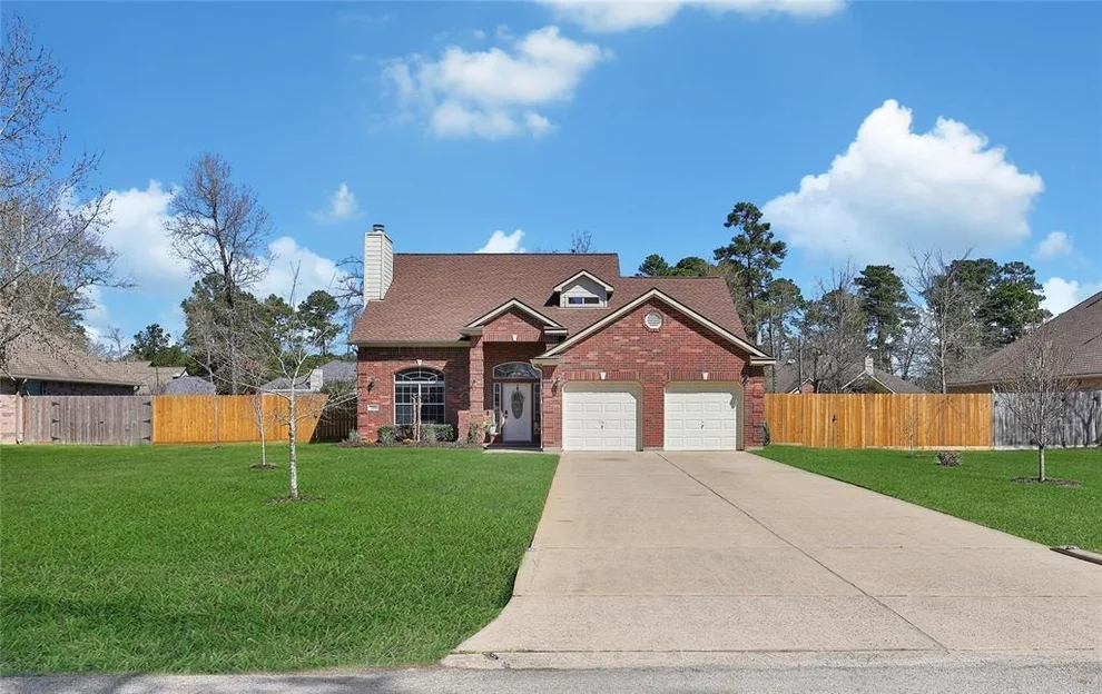 Unit for sale at 7202 Wedgewood Drive, Magnolia, TX 77354