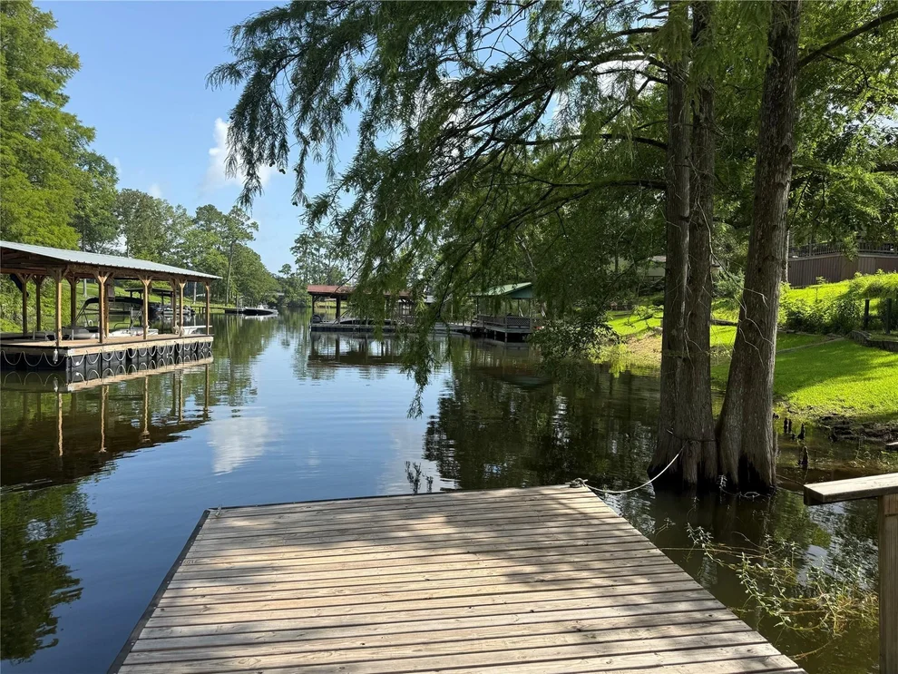 Unit for sale at 535 Tall Timbers, Burkeville, TX 75932