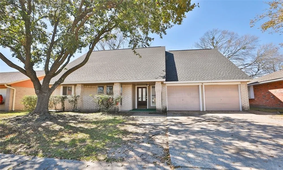 Unit for sale at 11431 Bethnal Green Drive, Houston, TX 77066