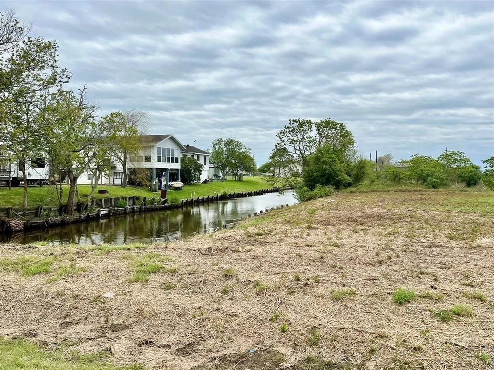 Unit for sale at 00 Stewart, Freeport, TX 77541