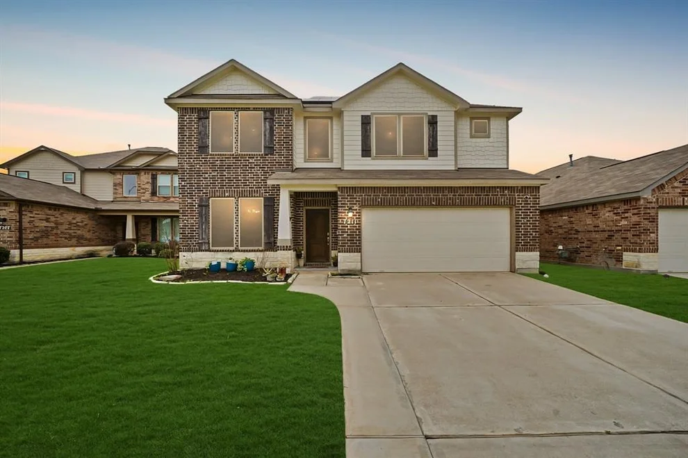 Unit for sale at 7211 Cypress Pin Oak Drive, Cypress, TX 77433