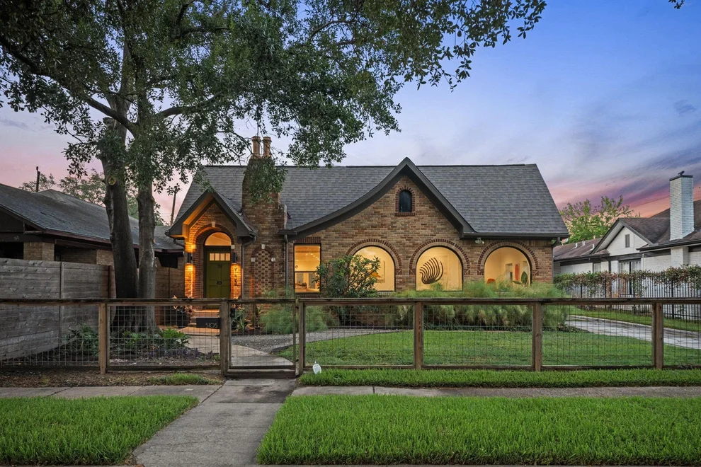 Unit for sale at 5105 Lindsay Street, Houston, TX 77023
