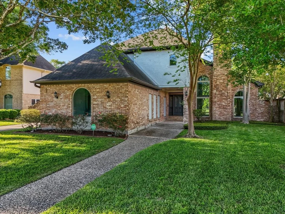 Unit for sale at 4206 Masters Drive, League City, TX 77573