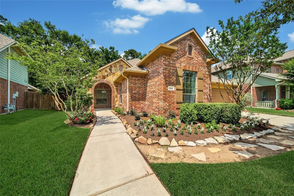 Unit for sale at 27506 Colin Springs Lane, Spring, TX 77386