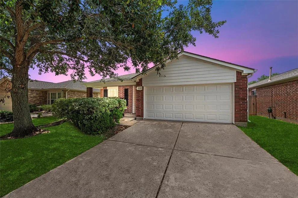 Unit for sale at 10339 Caribou Cove, Missouri City, TX 77459