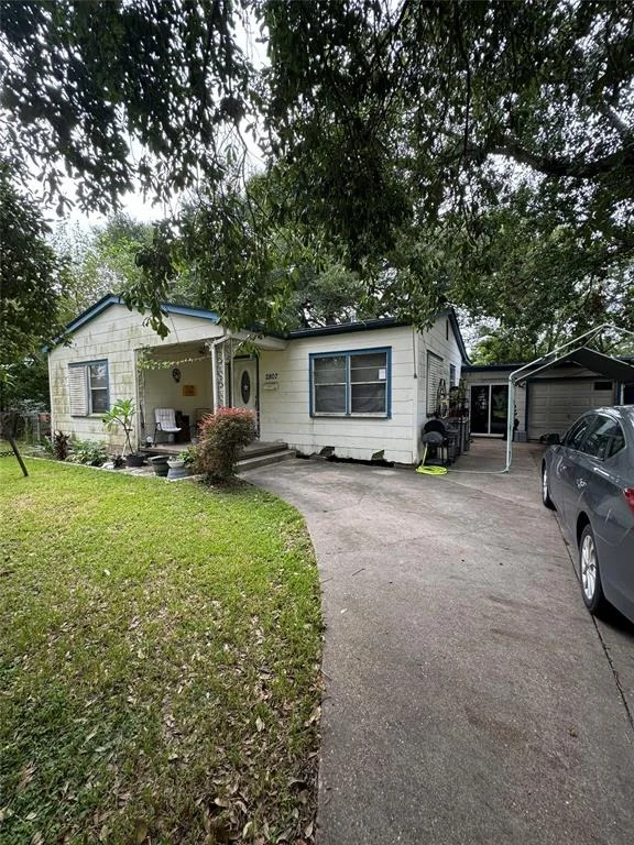 Unit for sale at 2807 S Houston Drive, La Marque, TX 77568