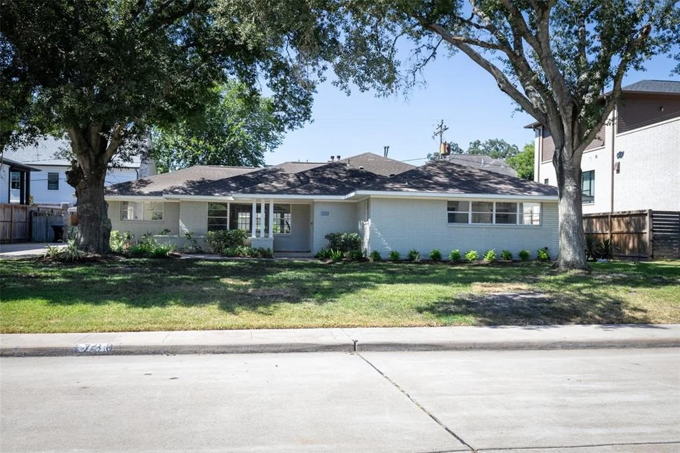 Unit for sale at 3730 Tartan Lane, Houston, TX 77025