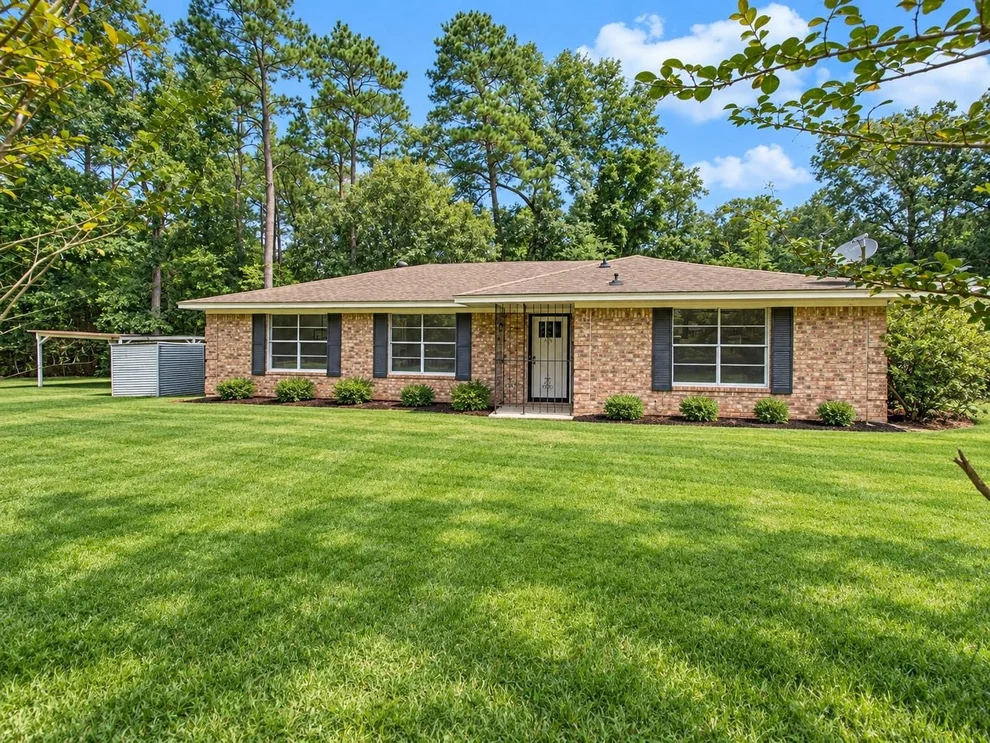 Unit for sale at 26221 Peach Creek Drive, New Caney, TX 77357