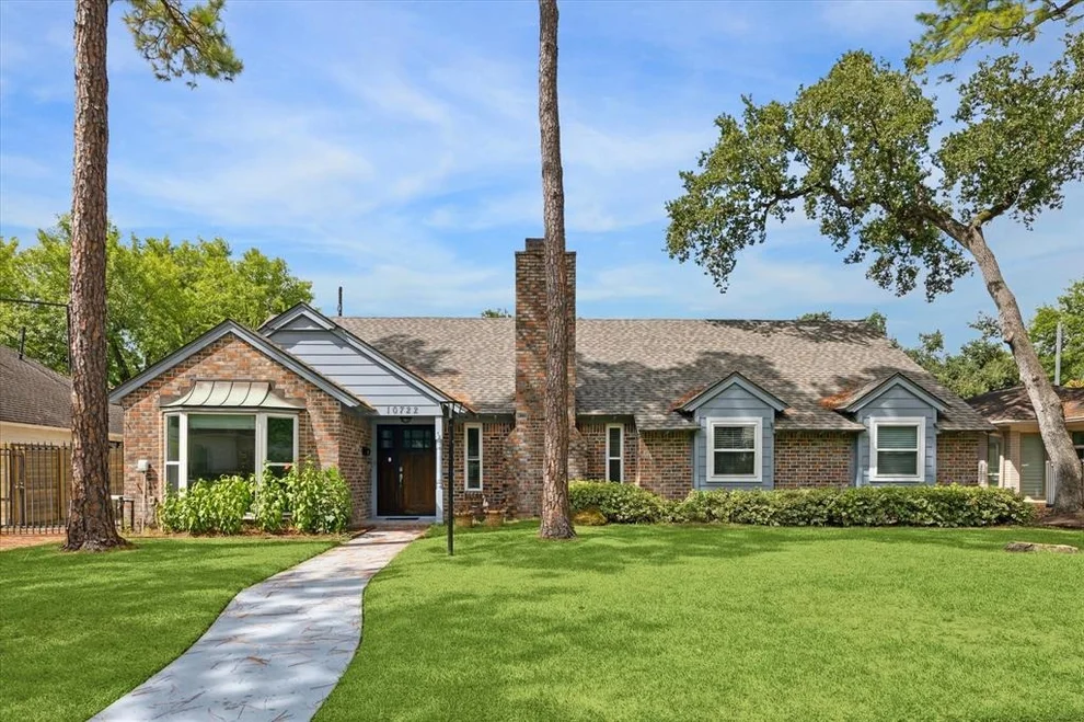 Unit for sale at 10722 Russett Drive, Houston, TX 77042