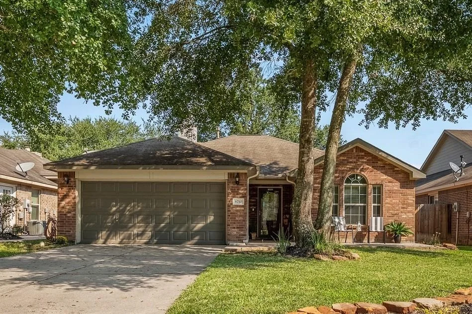 Unit for sale at 6710 Durango Creek Drive, Magnolia, TX 77354