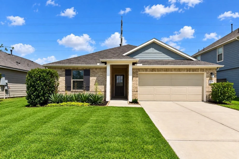 Unit for sale at 26563 Eternal Drive, La Marque, TX 77568