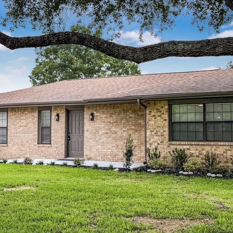 Unit for sale at 2474 County Road, Alvin, TX 77511