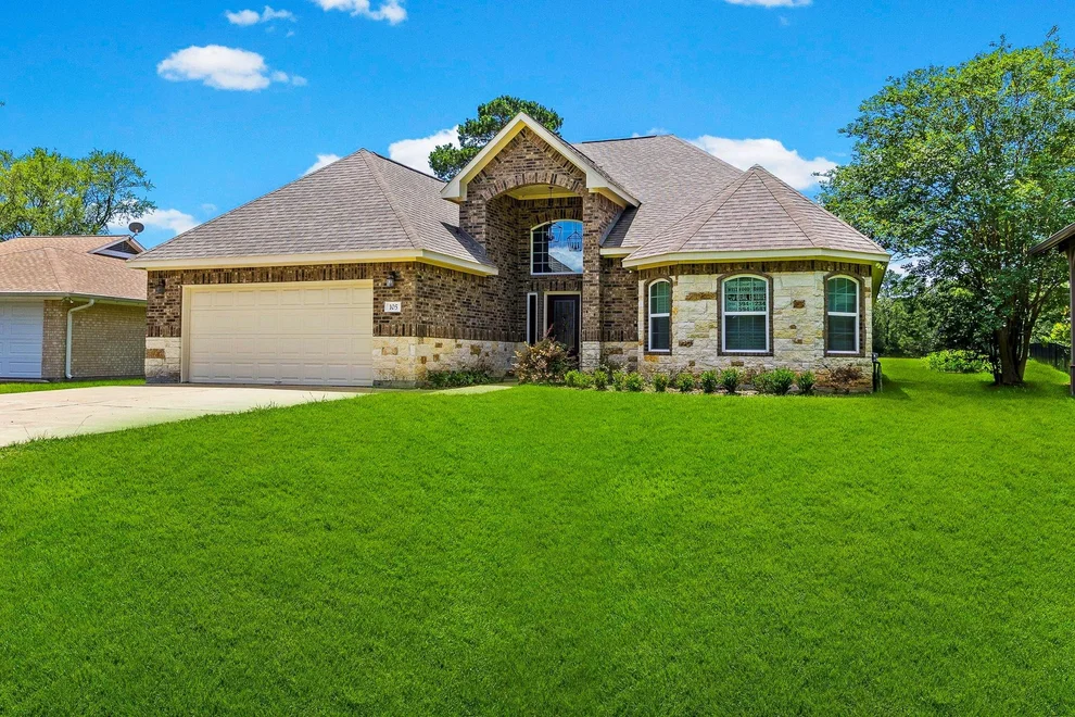 Unit for sale at 105 Coral Gables, Trinity, TX 75862