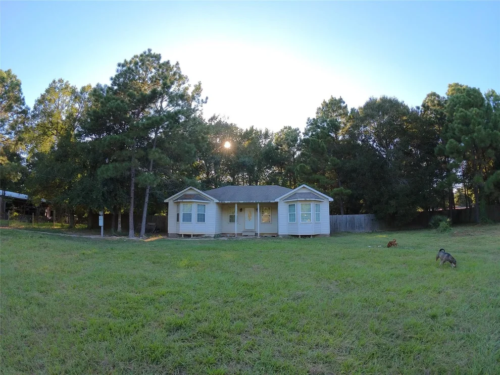 Unit for sale at 298 County Road 3410, Cleveland, TX 77327