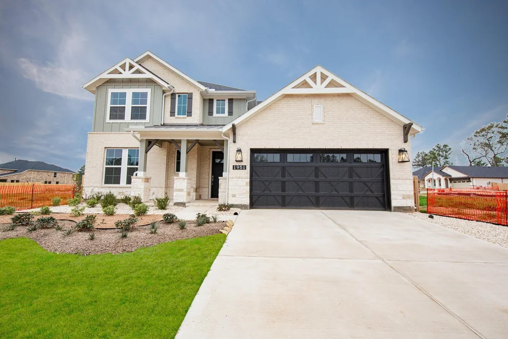 Unit for sale at 1951 Langford Street, Montgomery, TX 77316