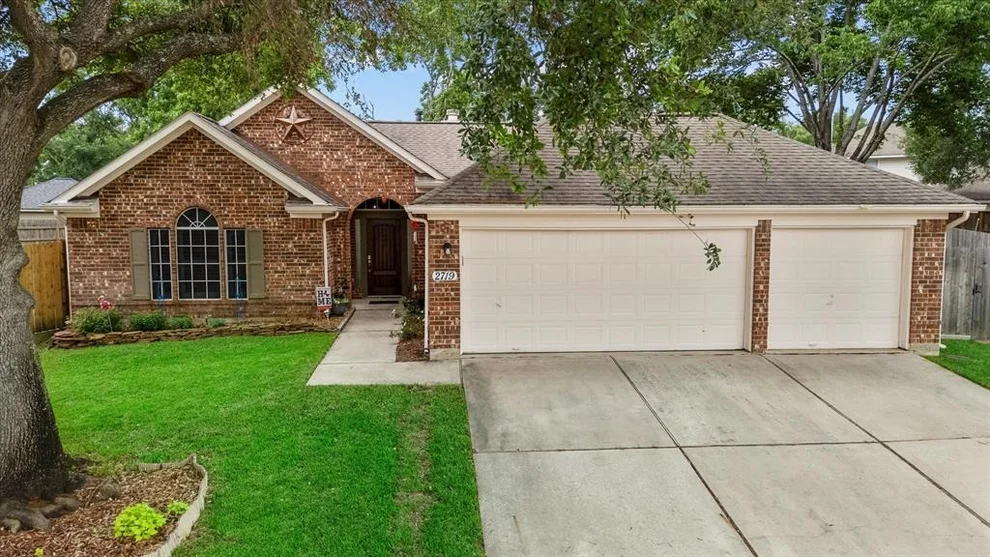 Unit for sale at 2719 Holly Walk Lane, Spring, TX 77388
