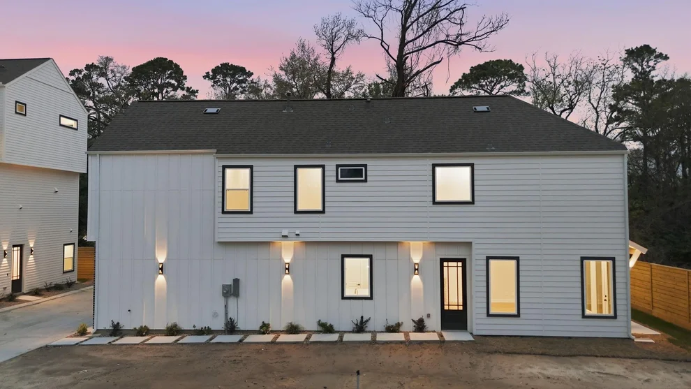 Unit for sale at 328 Janisch, Houston, TX 77018
