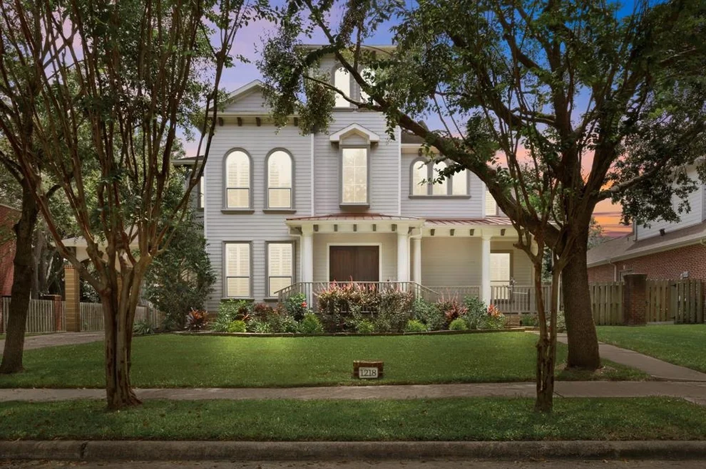 Unit for sale at 1218 Bluebonnet Drive, Seabrook, TX 77586
