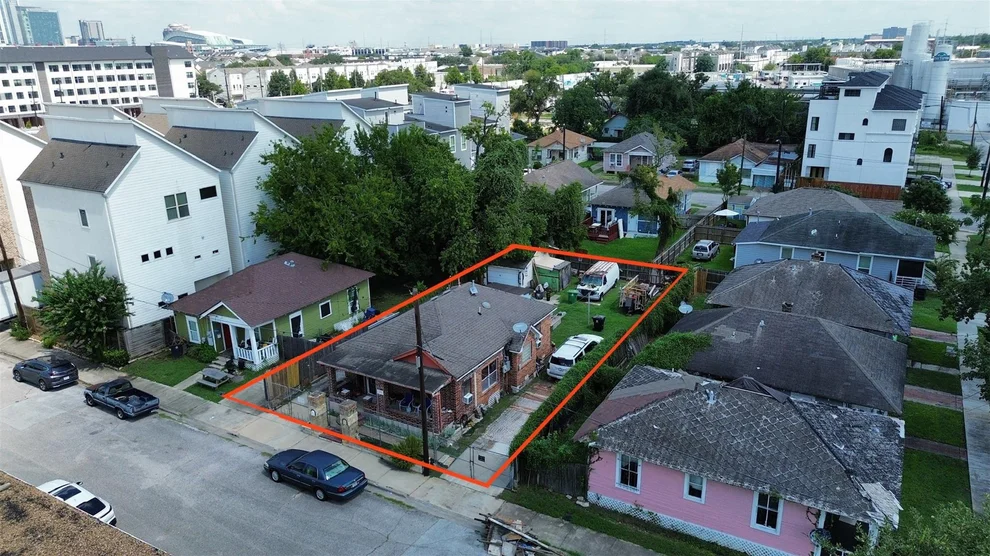 Unit for sale at 3317 Jefferson, Houston, TX 77003