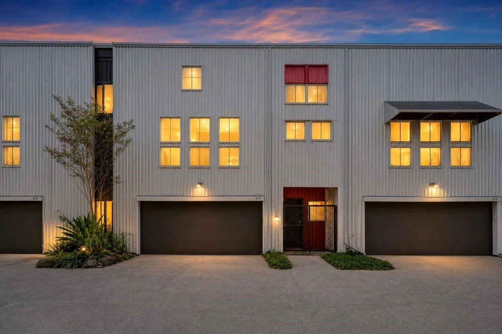 Unit for sale at 219 W Gray Street, Houston, TX 77019
