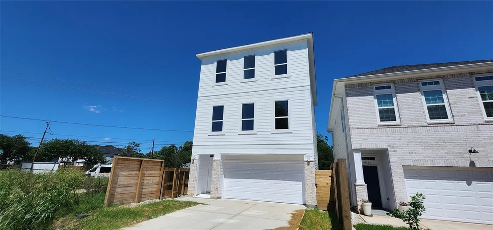 Unit for sale at 6538 Cohn Street, Houston, TX 77091