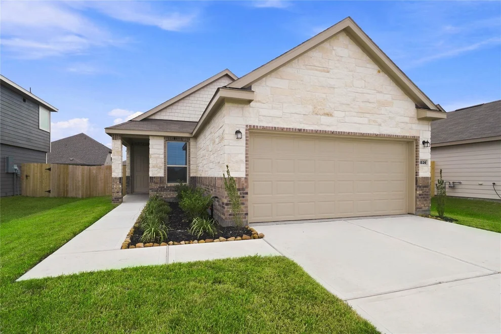 Unit for sale at 1526 Valley Creek Drive, Arcola, TX 77583