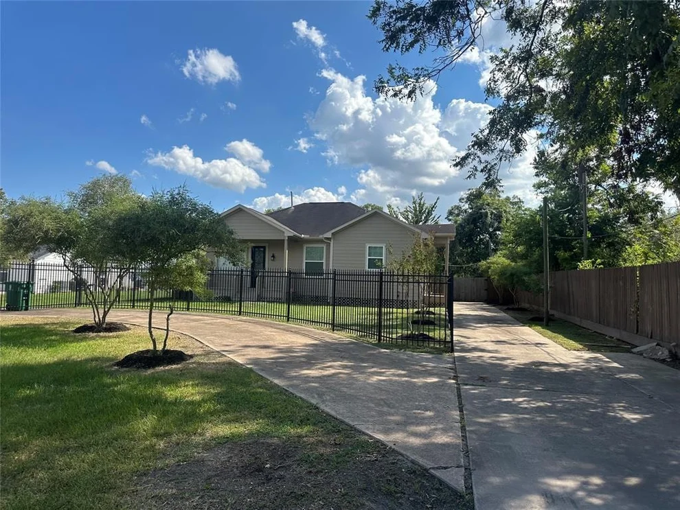 Unit for sale at 7550 Almeda Genoa Road, Houston, TX 77075