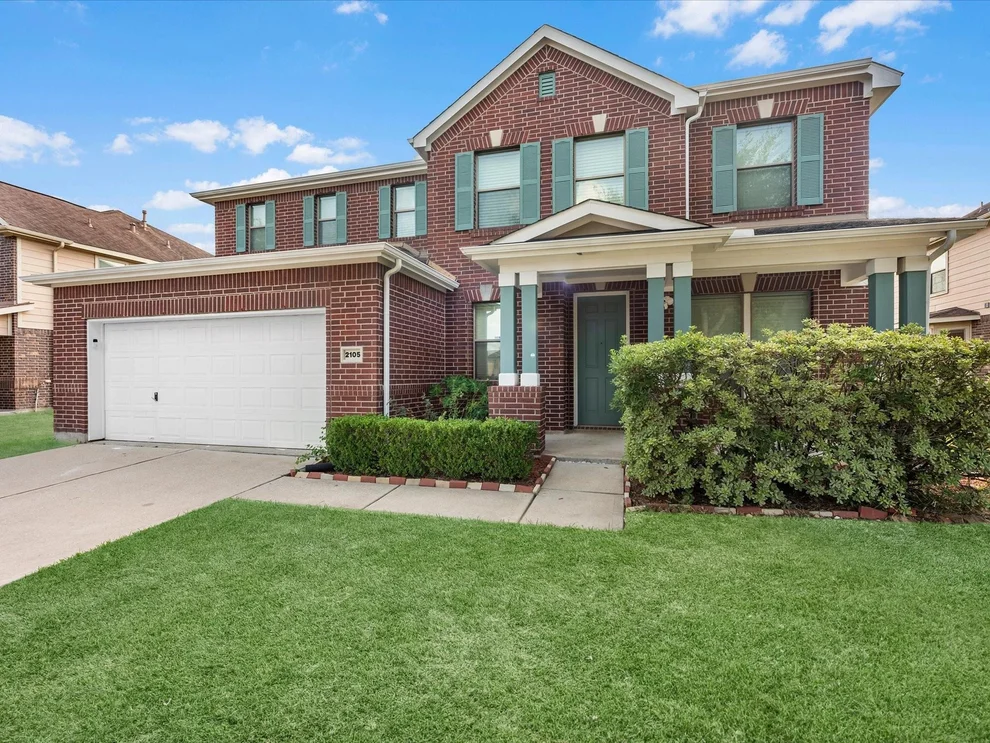 Unit for sale at 2105 Orchard Frost Drive, Pearland, TX 77581