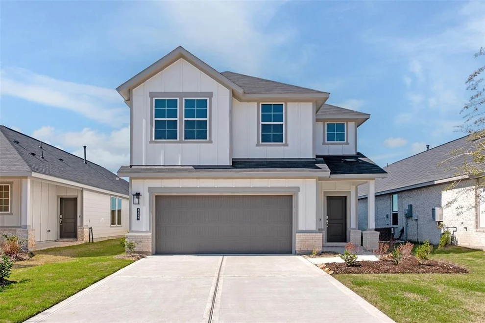 Unit for sale at 2817 Bluebonnet Ridge Drive, Conroe, TX 77304