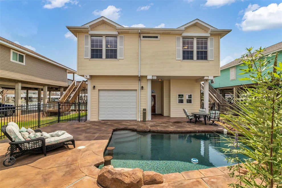 Unit for sale at 1323 Wahini Street, Tiki Island, TX 77554