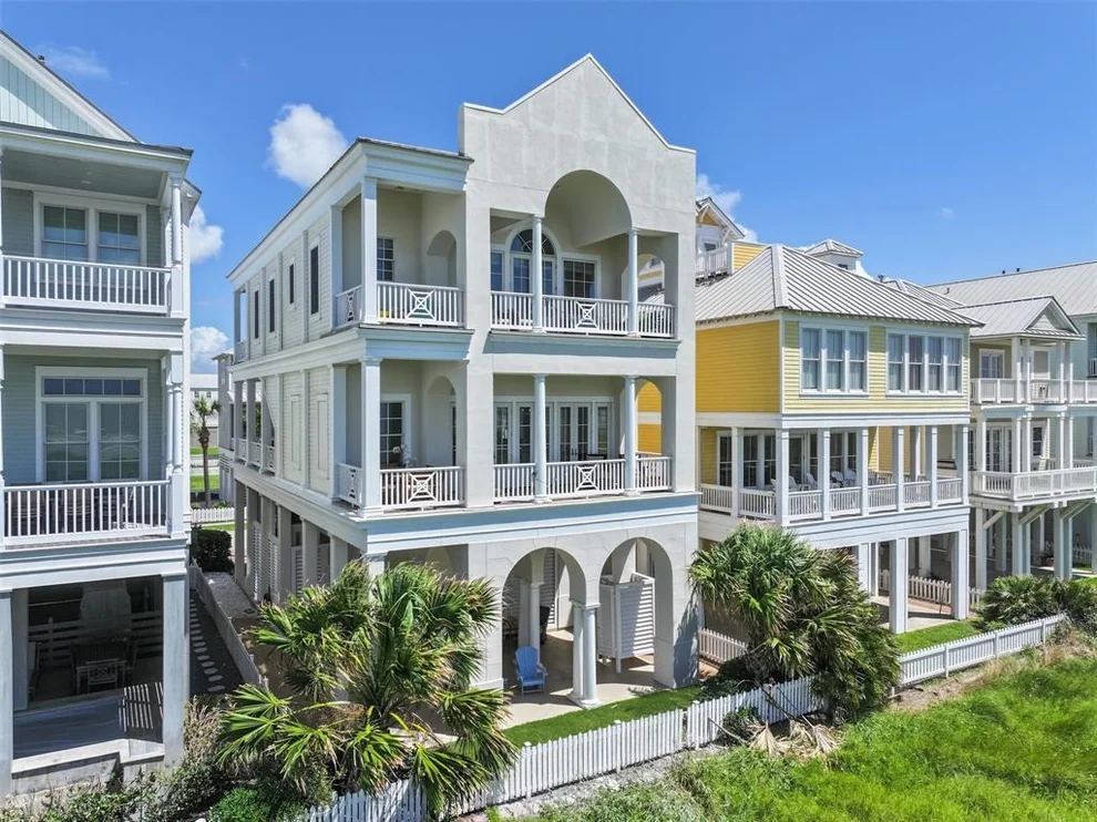 Unit for sale at 1745 Seaside Drive, Galveston, TX 77550