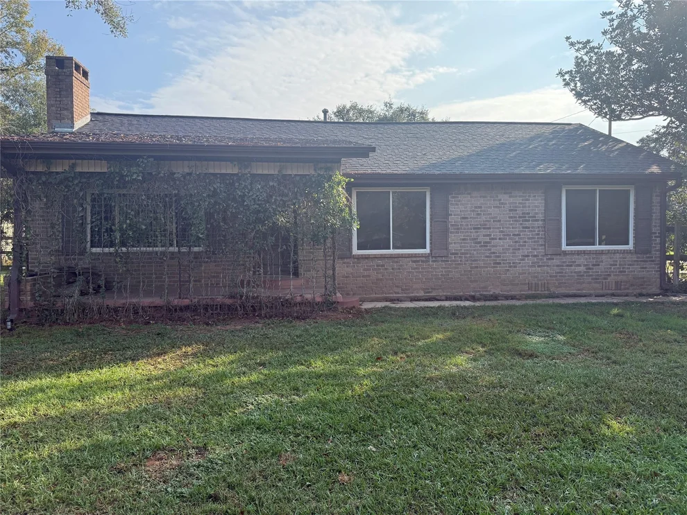 Unit for sale at 795 State Highway Loop 393, Goodrich, TX 77335
