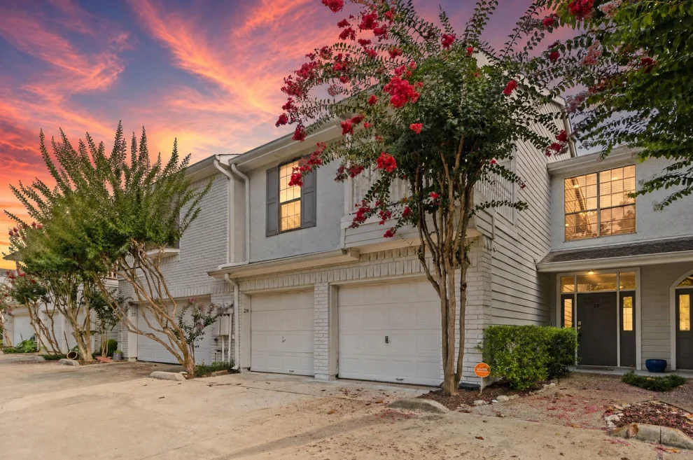 Unit for sale at 1911 Bering Drive, Houston, TX 77057