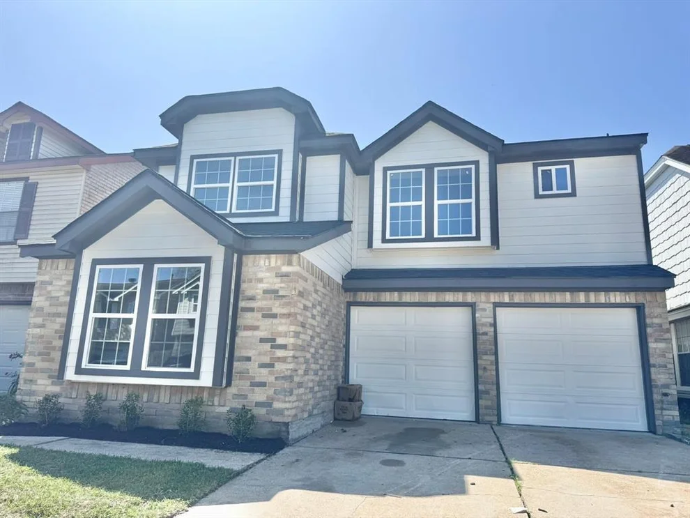 Unit for sale at 6409 Chatham Island Lane, Houston, TX 77035
