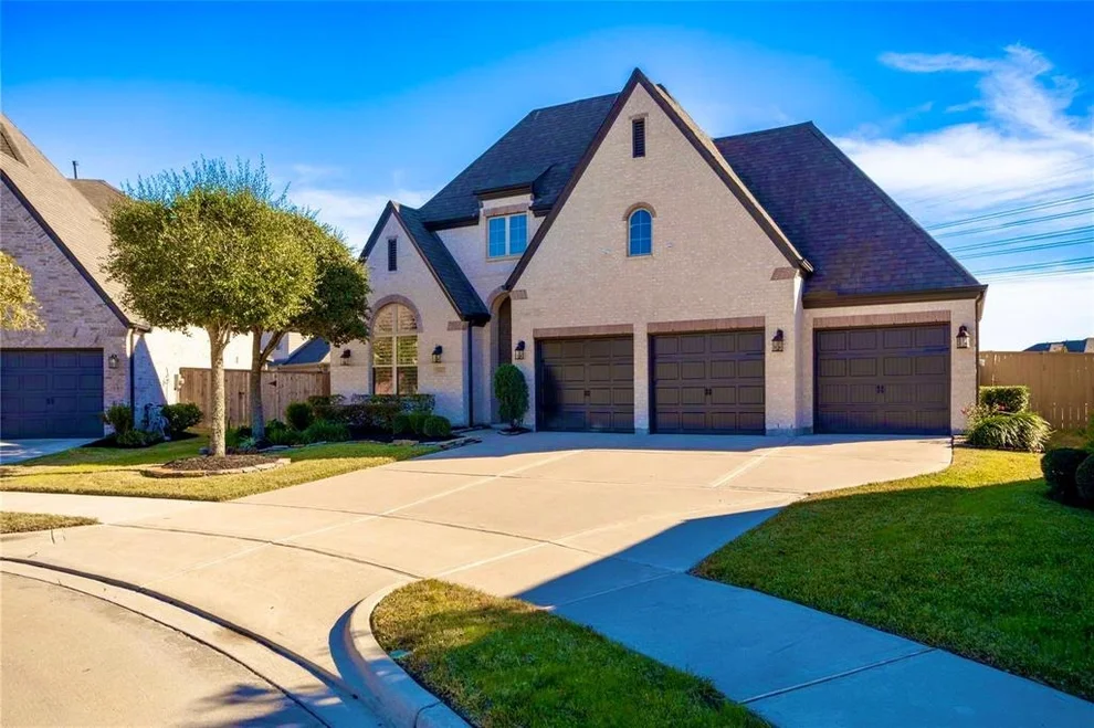Unit for sale at 5903 Grace Falls Drive, Richmond, TX 77407