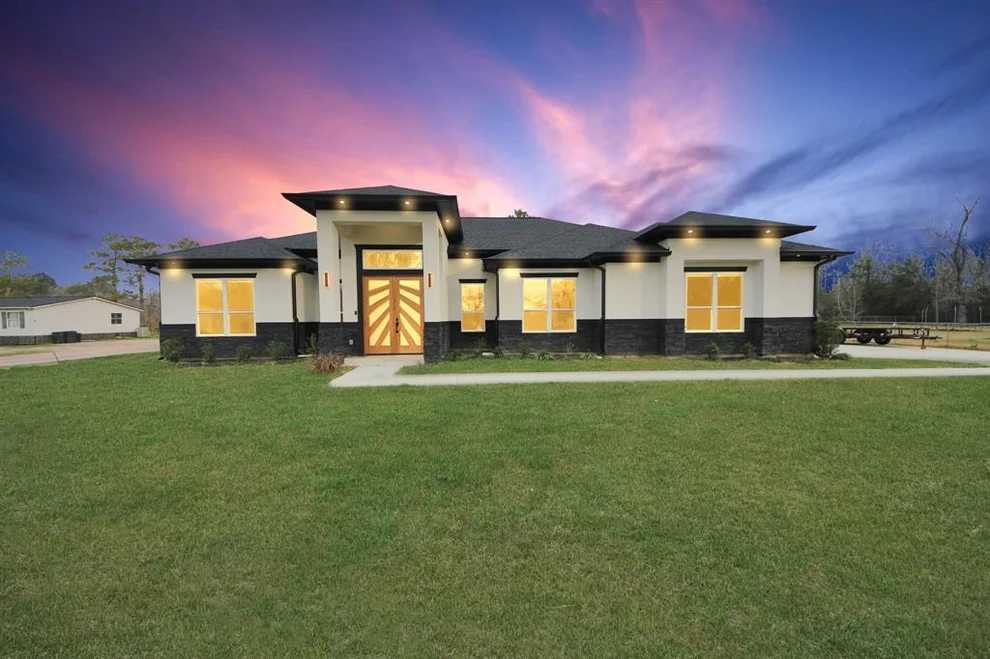 Unit for sale at 4015 Sherri Lane, Crosby, TX 77532