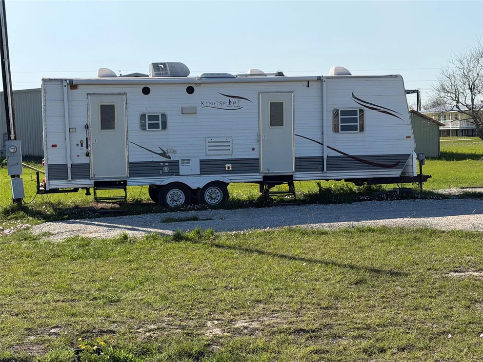 Unit for sale at 98 Sea Urchin Lane, Palacios, TX 77465