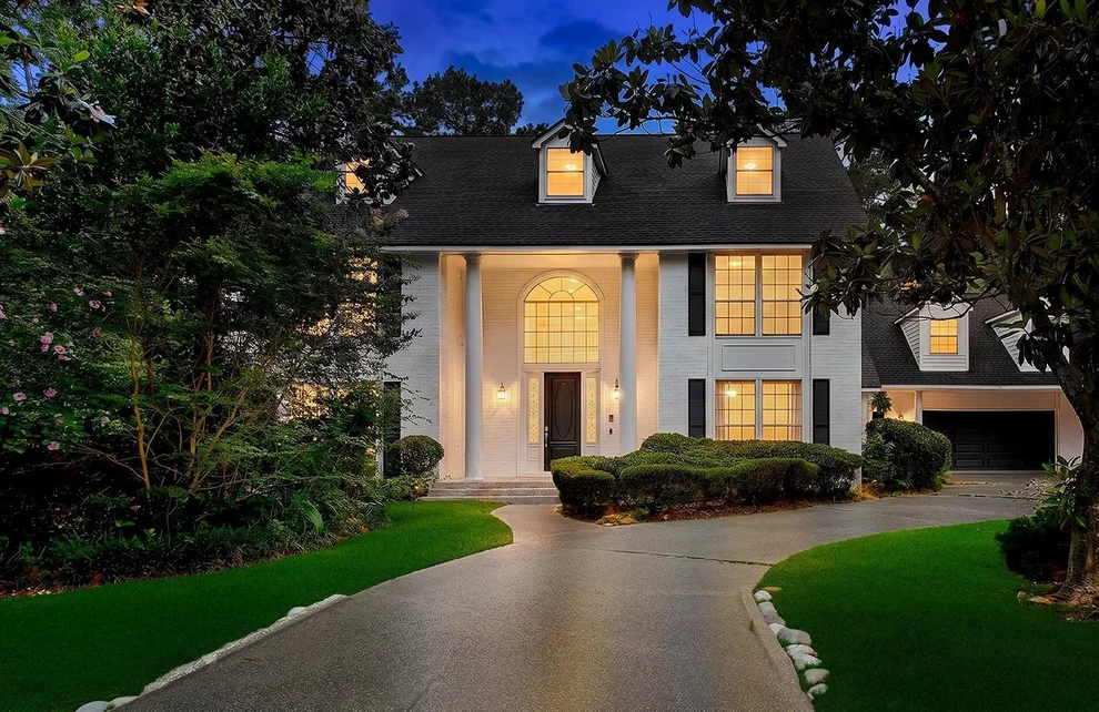 Unit for sale at 10409 Treeridge Place, The Woodlands, TX 77380