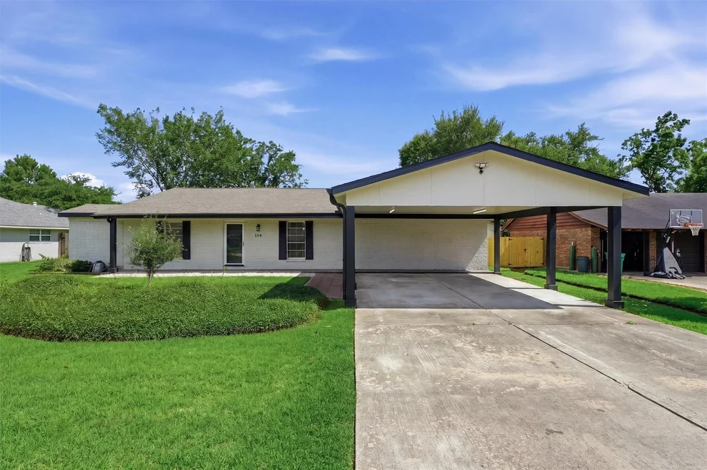 Unit for sale at 114 Caldwell Street, Baytown, TX 77520
