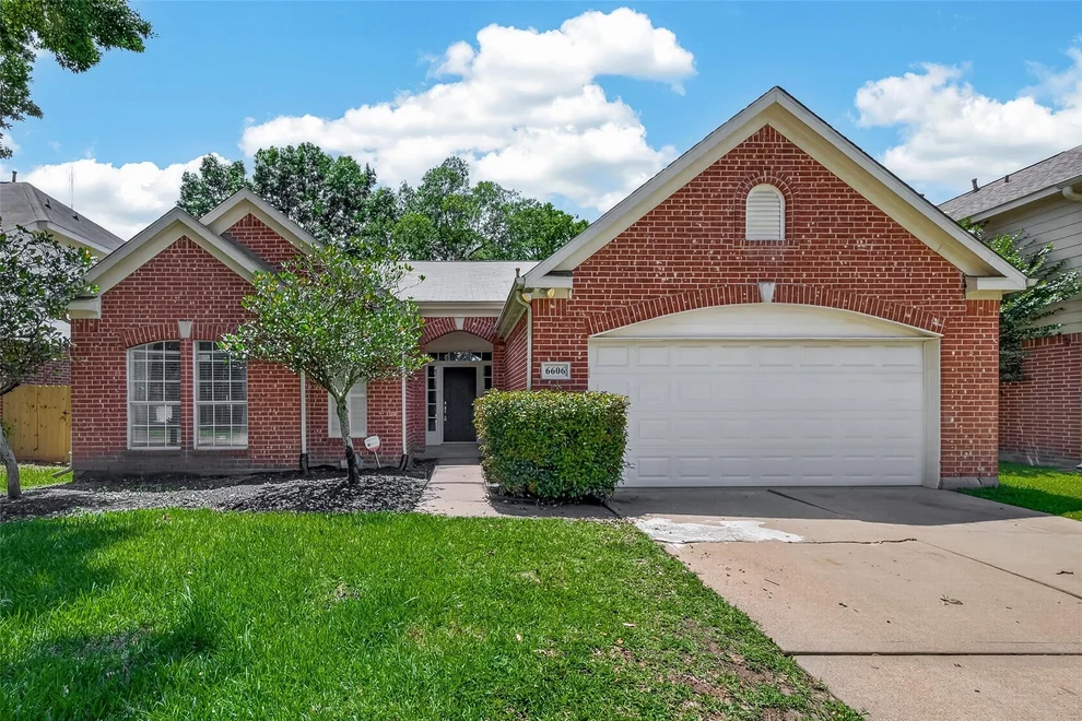 Unit for sale at 6606 Belmont Bend, Katy, TX 77450